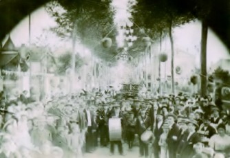 Fanfare au défilé du 14 juillet 1900