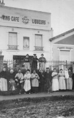 Café Au Soleil Levant