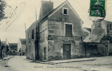 Vieilles Maison du XVIème (derrière l'église)