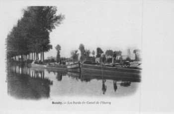 Péniches garées